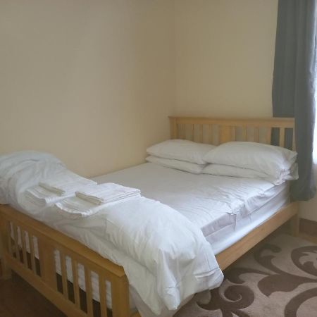 Bubblesbnb- 4 Bedroom House لندن المظهر الخارجي الصورة